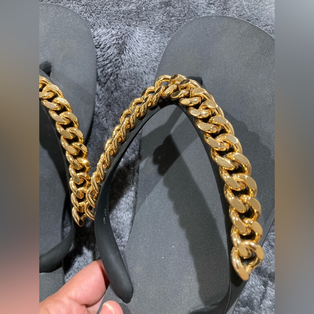 Sandals - Picture 5 of 6